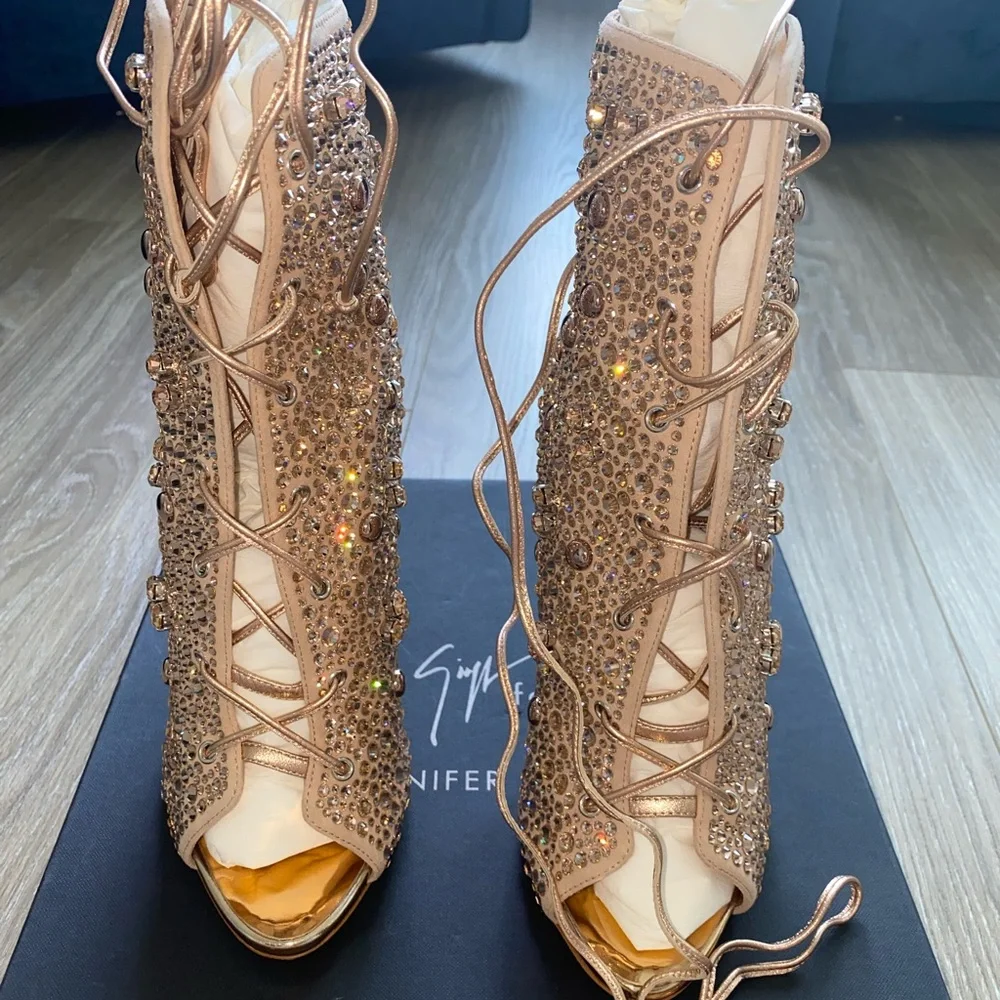 Giuseppe Zanotti Gold Embellished Stiletto Sandals - Picture 3 of 3